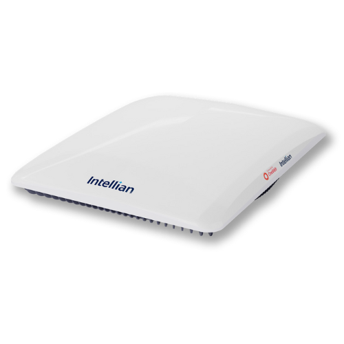 Low-profile flat-panel LEO satellite antenna