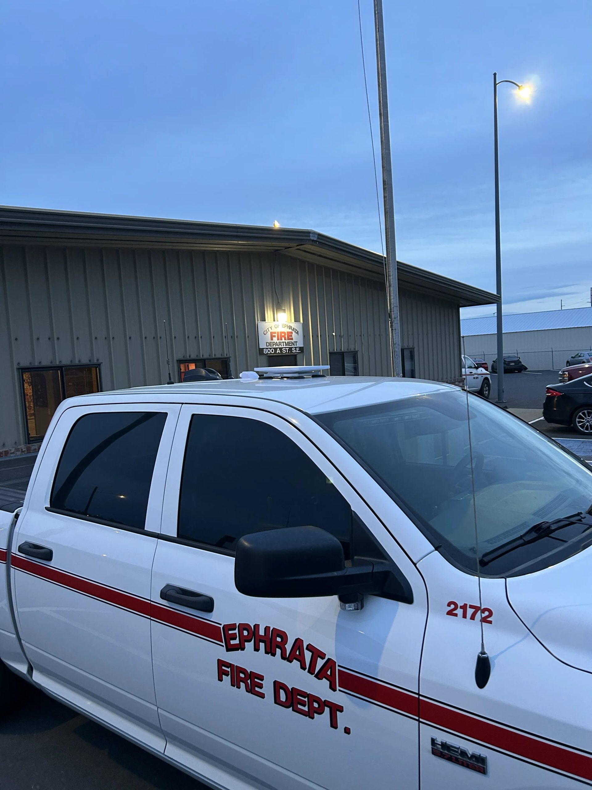 Starlink connectivity for public safety and emergency response